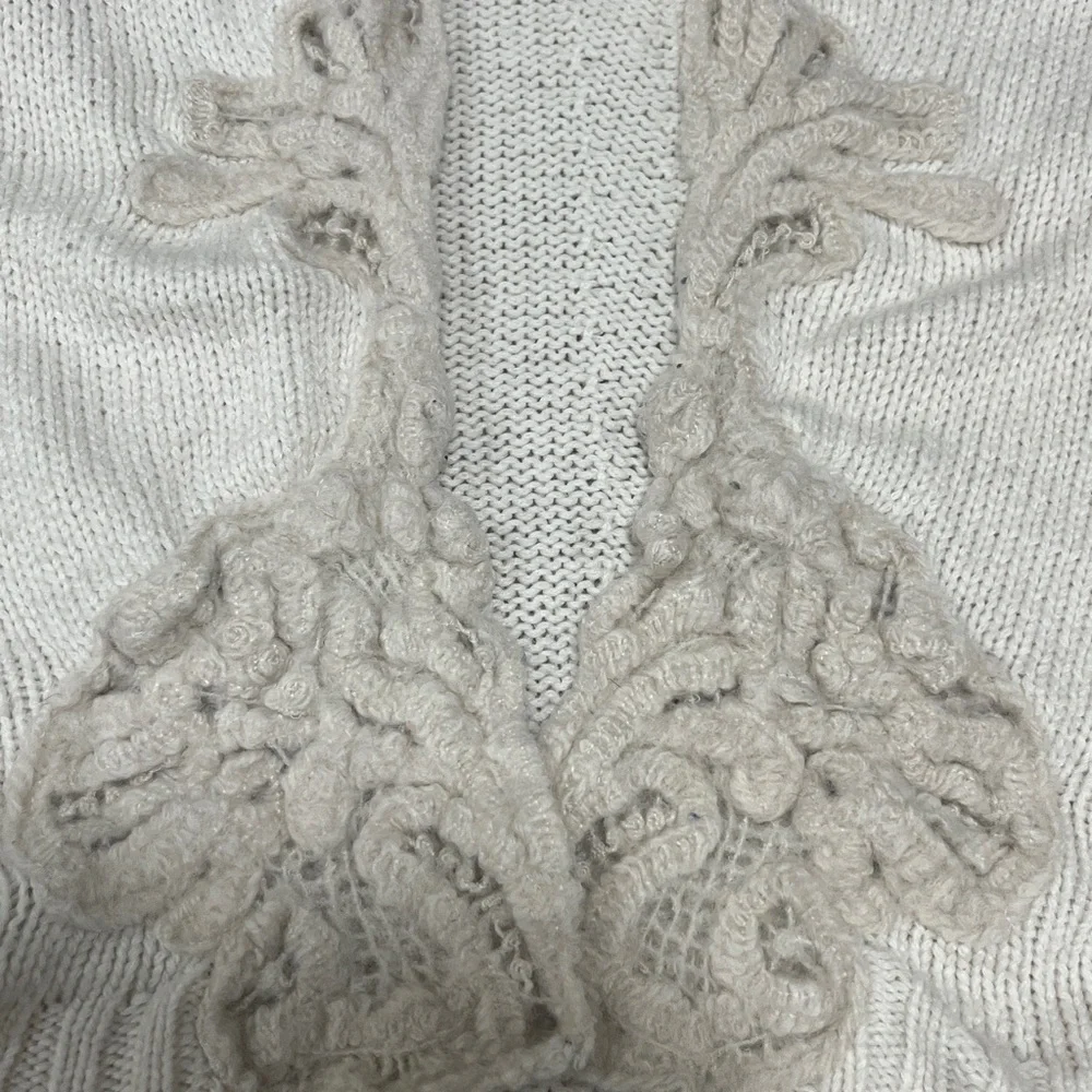 Anthropologie Cream Women's Sweater - Picture 4 of 5